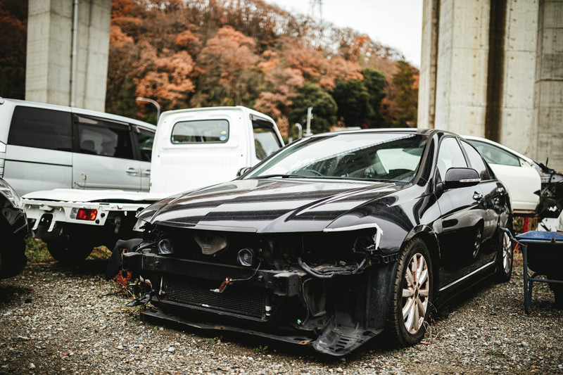 自動車リサイクルの様子